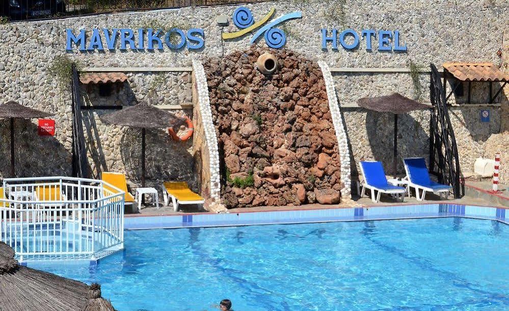 mavrikos hotel tsilivi
